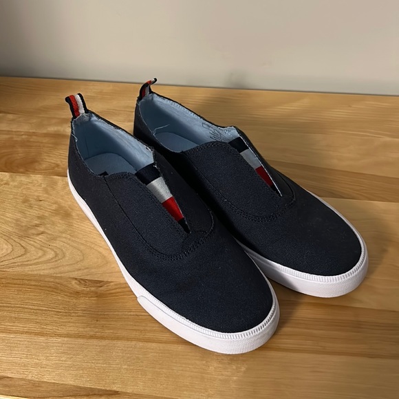 Tommy Hilfiger Slip Ons - Picture 1 of 5